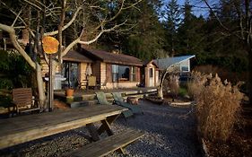 Halfmoon Haven Beach Cottage Or Oceanview Suite Halfmoon Bay Canada